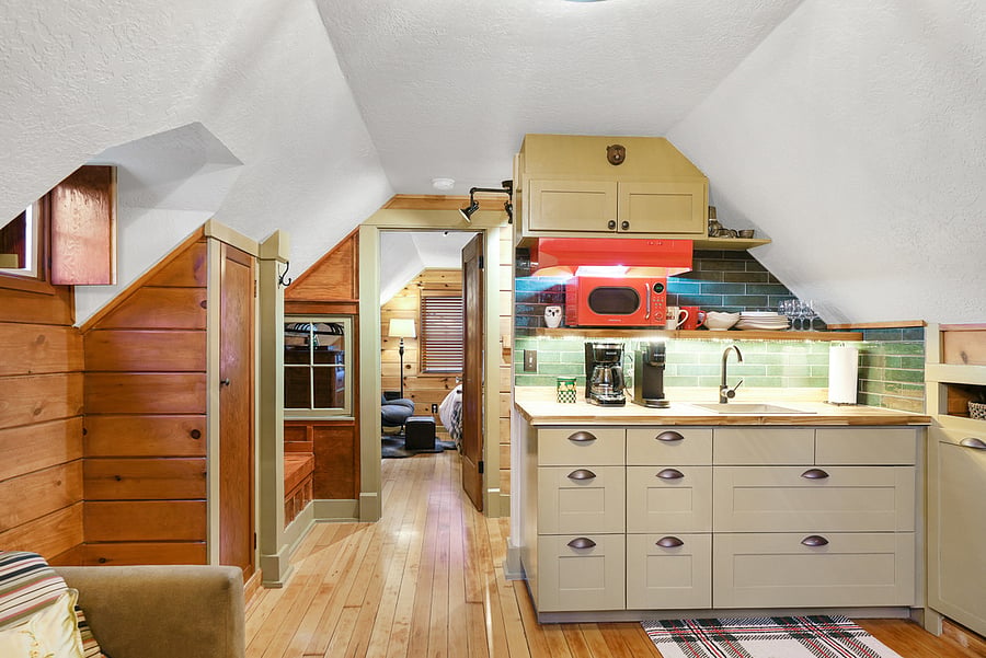 Furnished Finder property 638273_1 photo 3