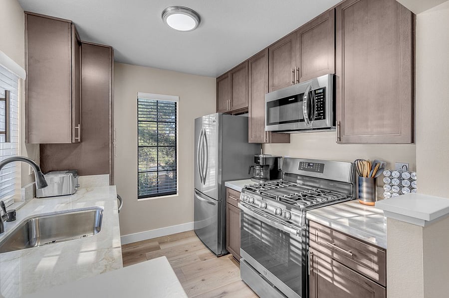 Furnished Finder property 638274_1 photo 16