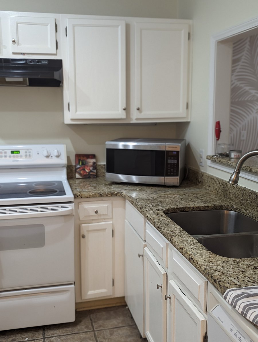 Furnished Finder property 638322_1 photo 4