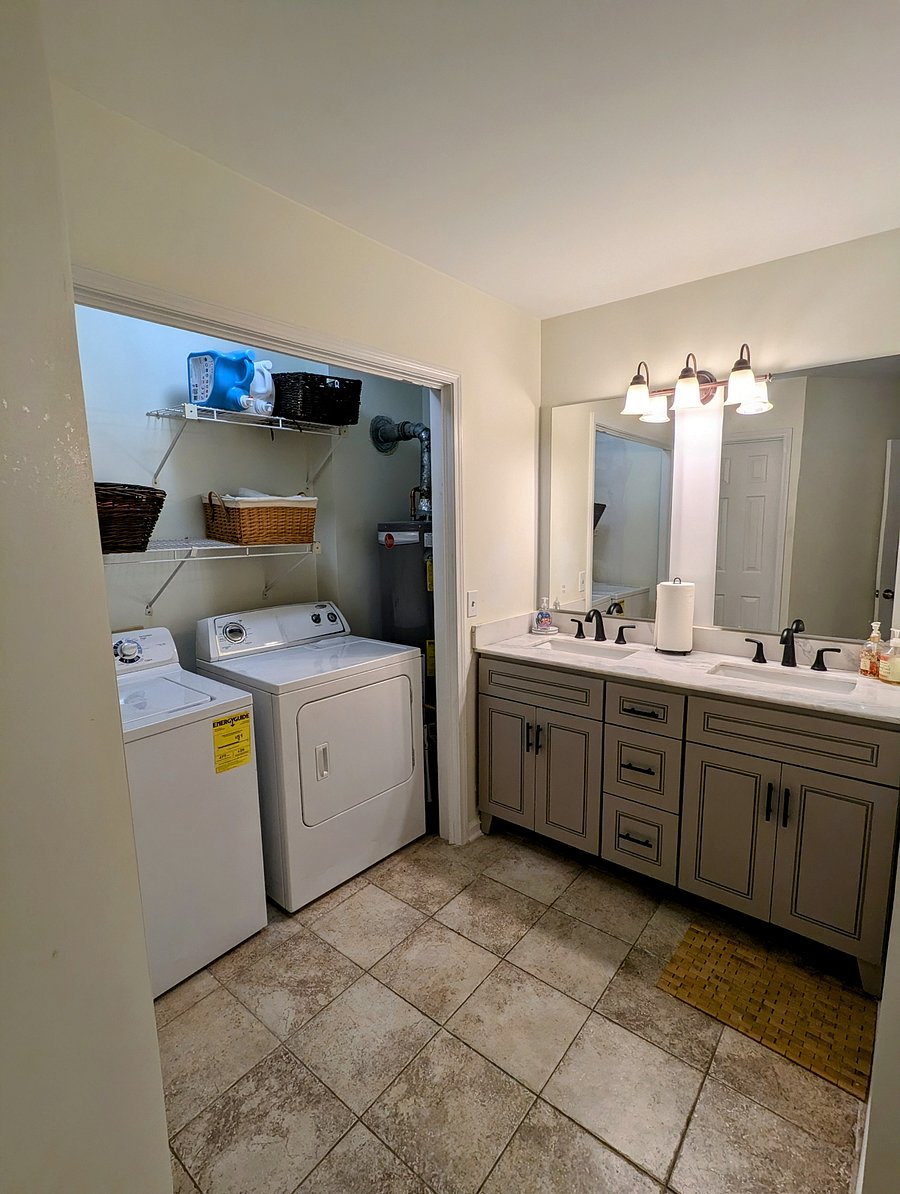 Furnished Finder property 638322_1 photo 8