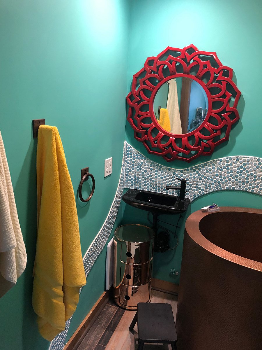 tiny but useful sink