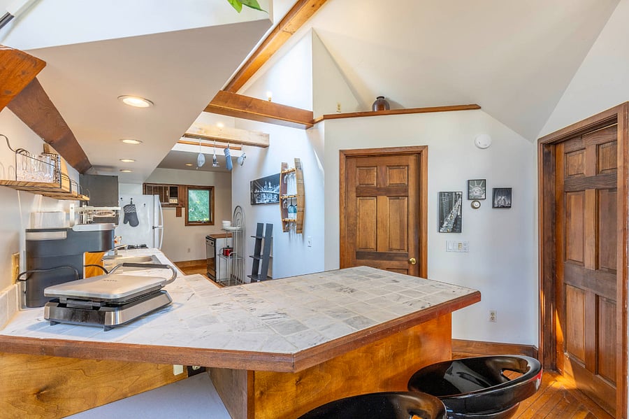 Furnished Finder property 638430_1 photo 12