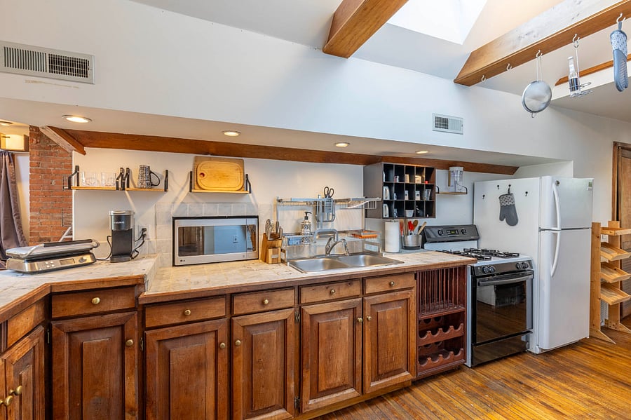 Furnished Finder property 638430_1 photo 15
