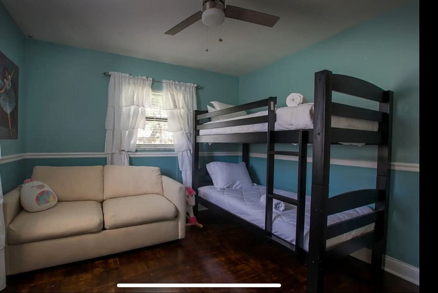 Furnished Finder property 638435_1 photo 18