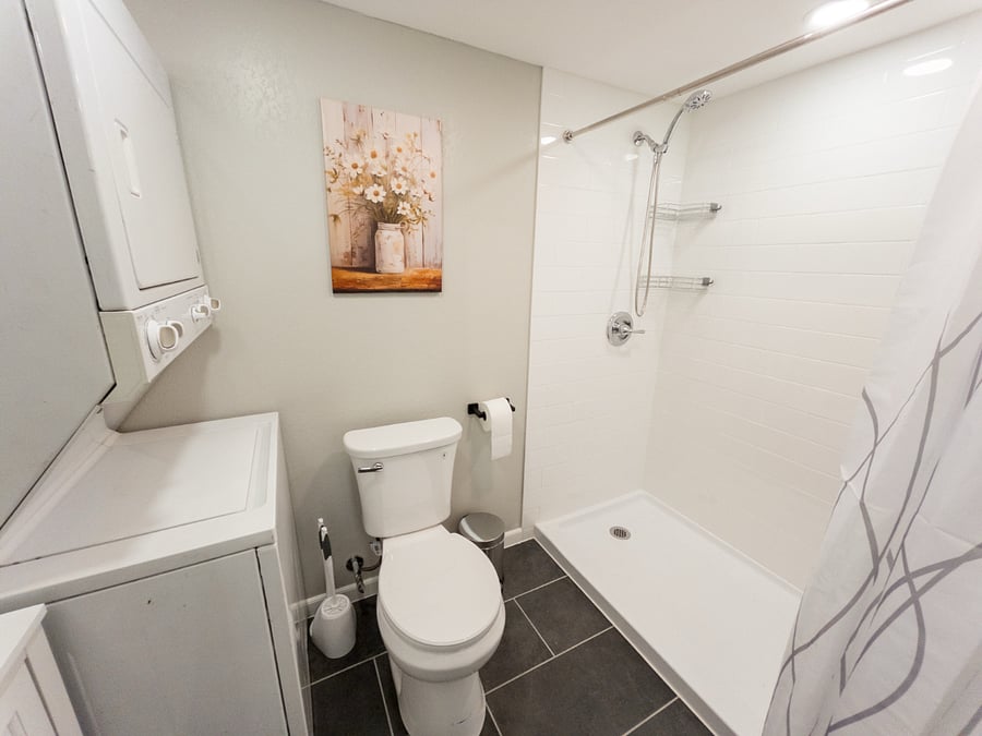 Furnished Finder property 638472_3 photo 9