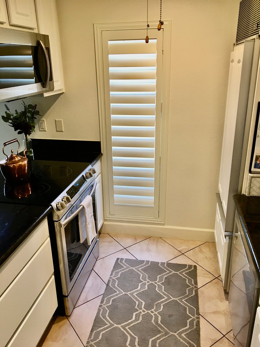 kitchen 4 convection range, oven and microwave