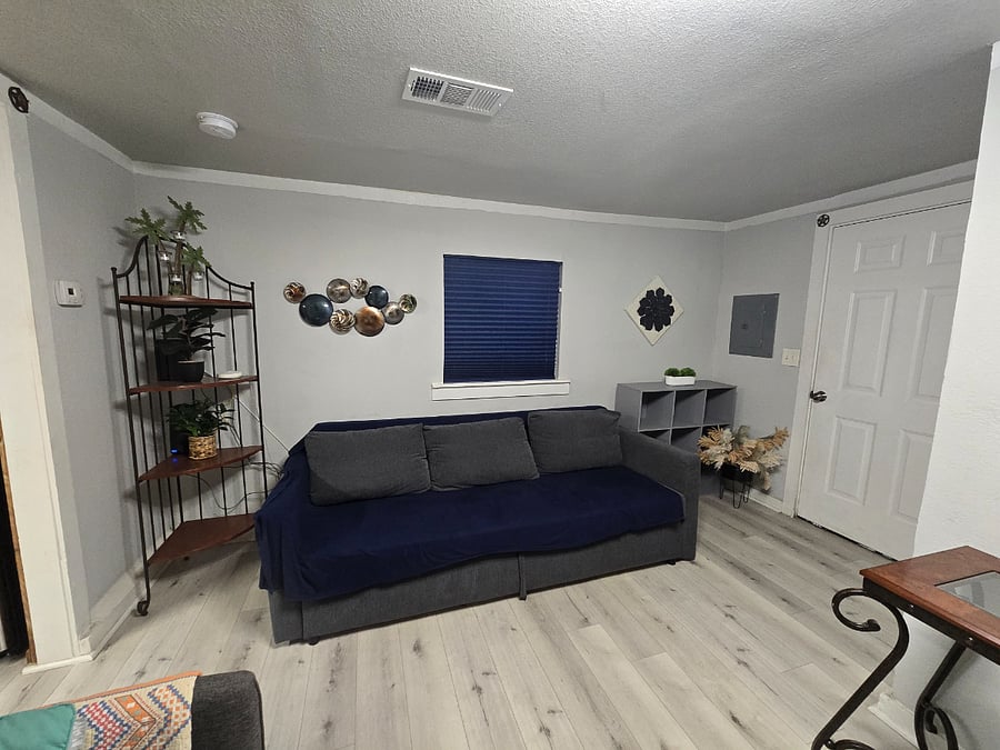Furnished Finder property 638608_1 photo 8