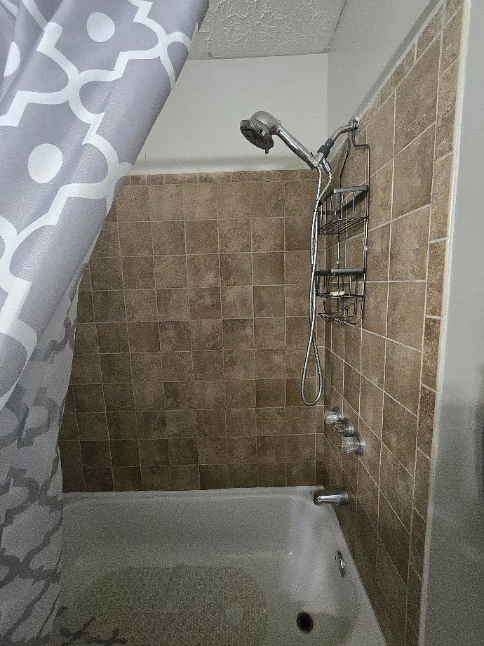Furnished Finder property 638624_1 photo 17