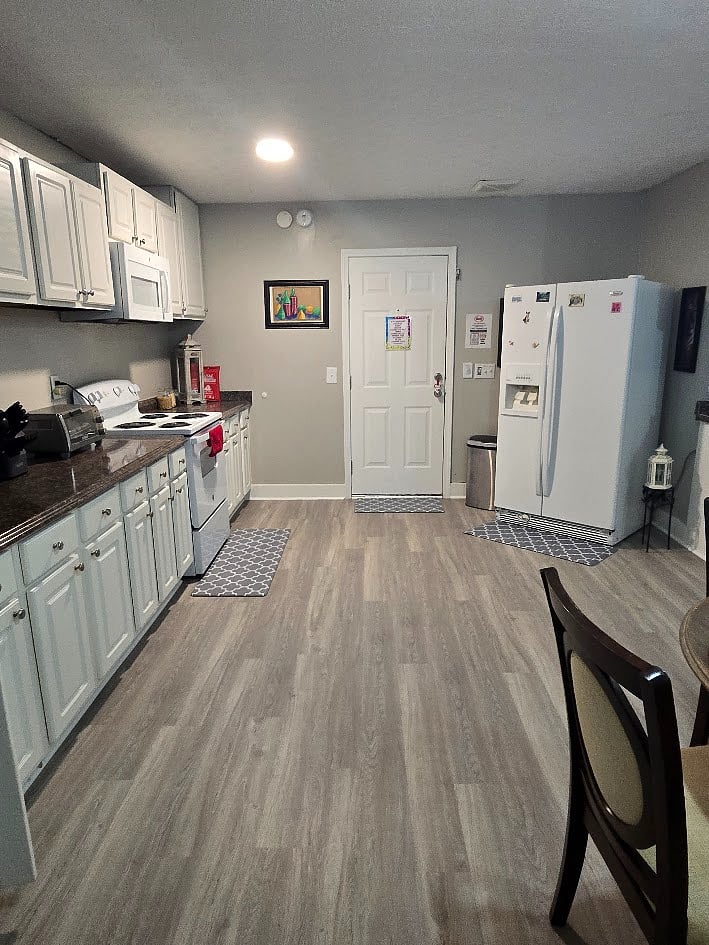 Furnished Finder property 638624_1 photo 20
