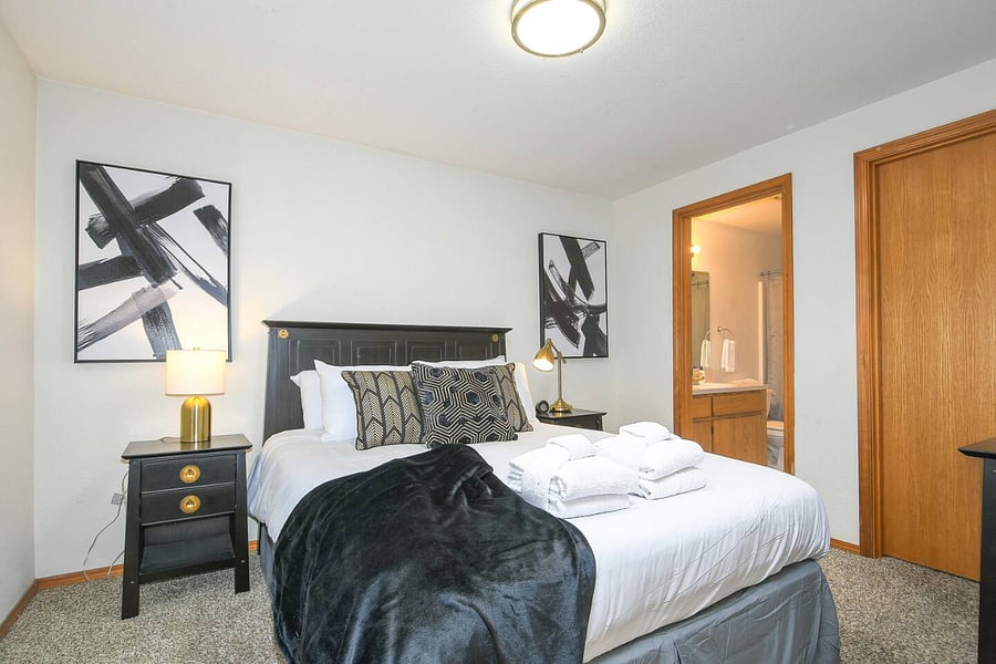 Furnished Finder property 638633_1 photo 15