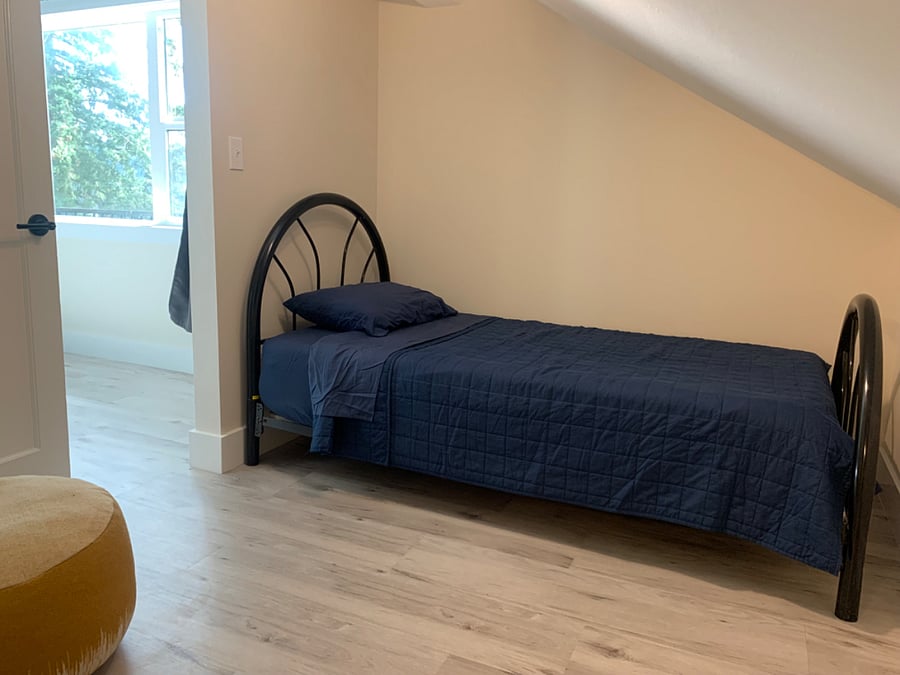 Twin bed off the master bedroom