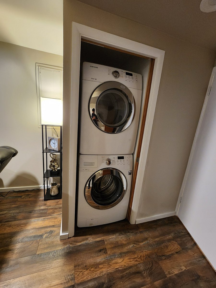 Furnished Finder property 638700_1 photo 17