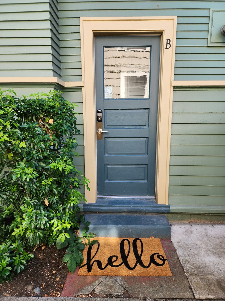 Furnished Finder property 638700_1 photo 21