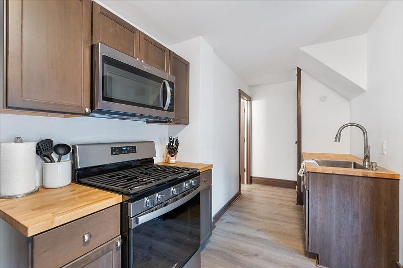 Furnished Finder property 638782_2 photo 18