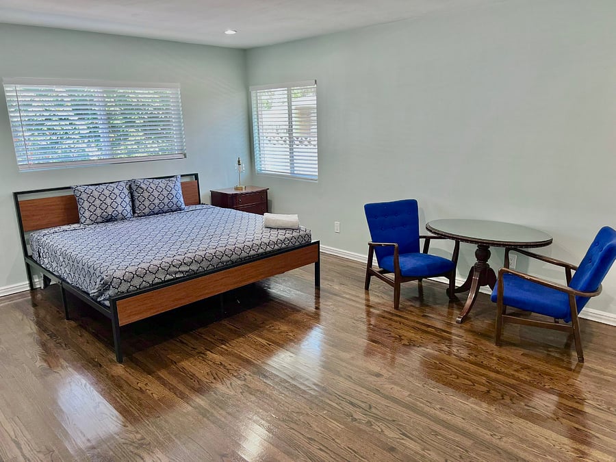 Furnished Finder property 638825_1 photo 3