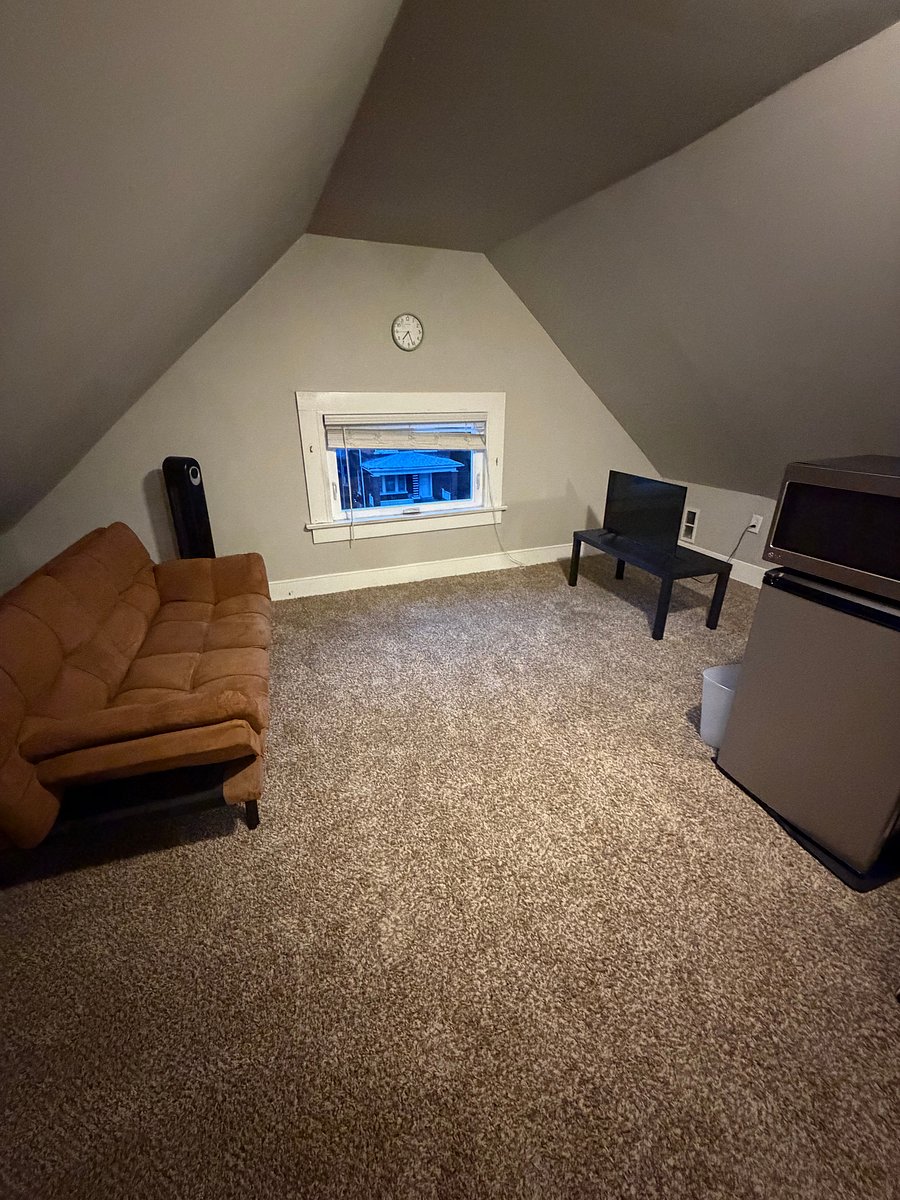 Furnished Finder property 638877_2 photo 8