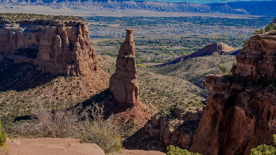 Iconic Independence Monument is a 5,739 foot sandstone pillar located in Colorado National Monument.
