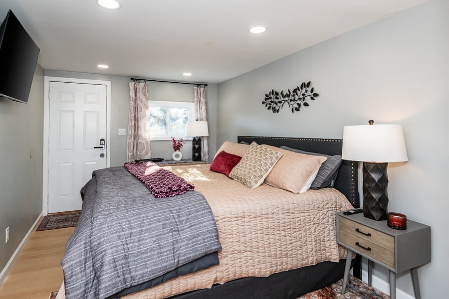 Furnished Finder property 638903_1 photo 16