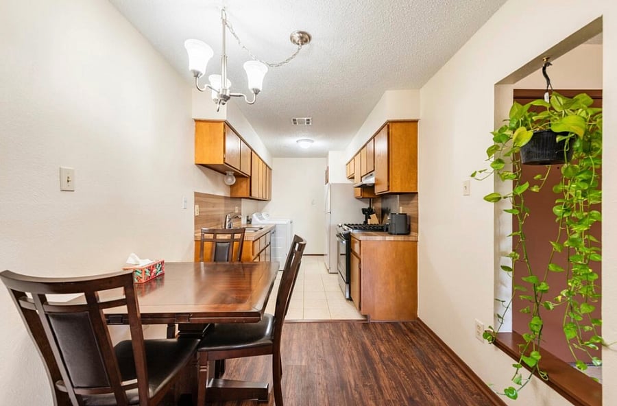 Furnished Finder property 638944_1 photo 5