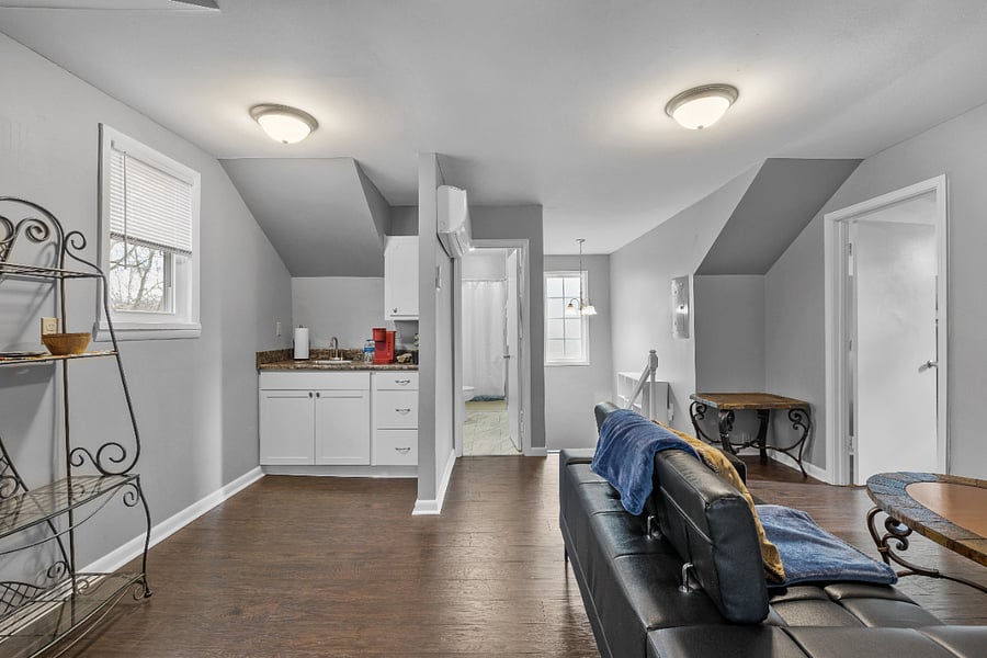 Furnished Finder property 638988_1 photo 33