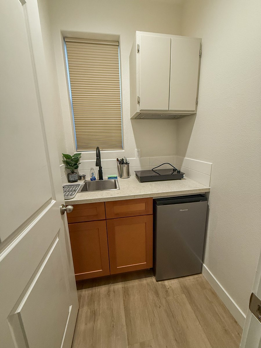 Furnished Finder property 639053_1 photo 6
