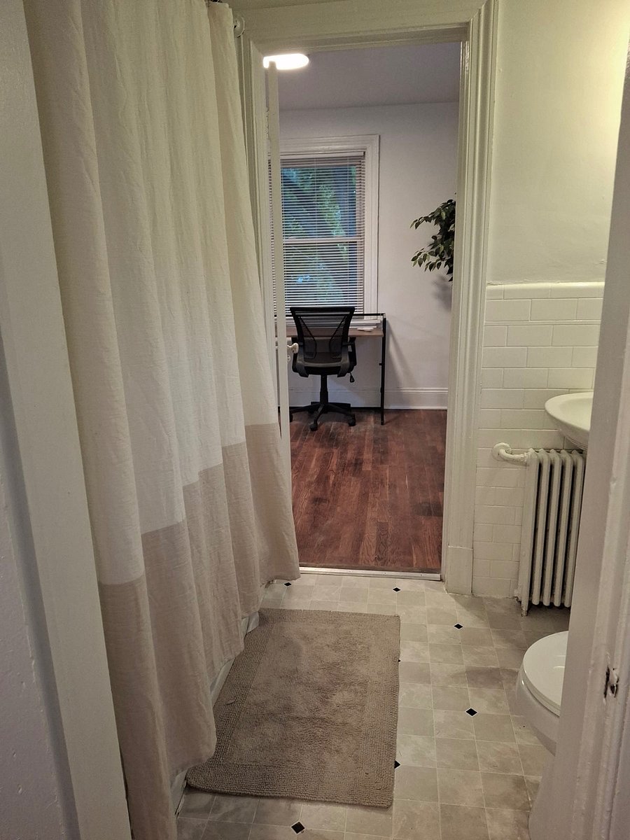 Furnished Finder property 639055_3 photo 8