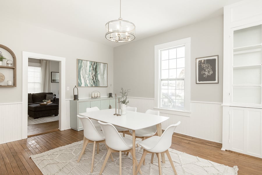 Dining room with seating for 6