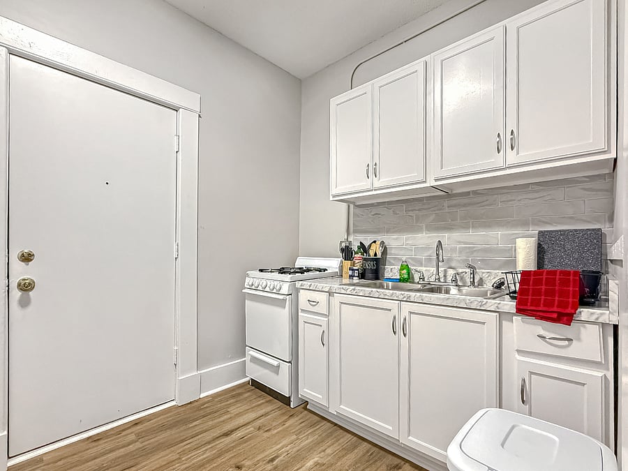Furnished Finder property 639066_5 photo 9