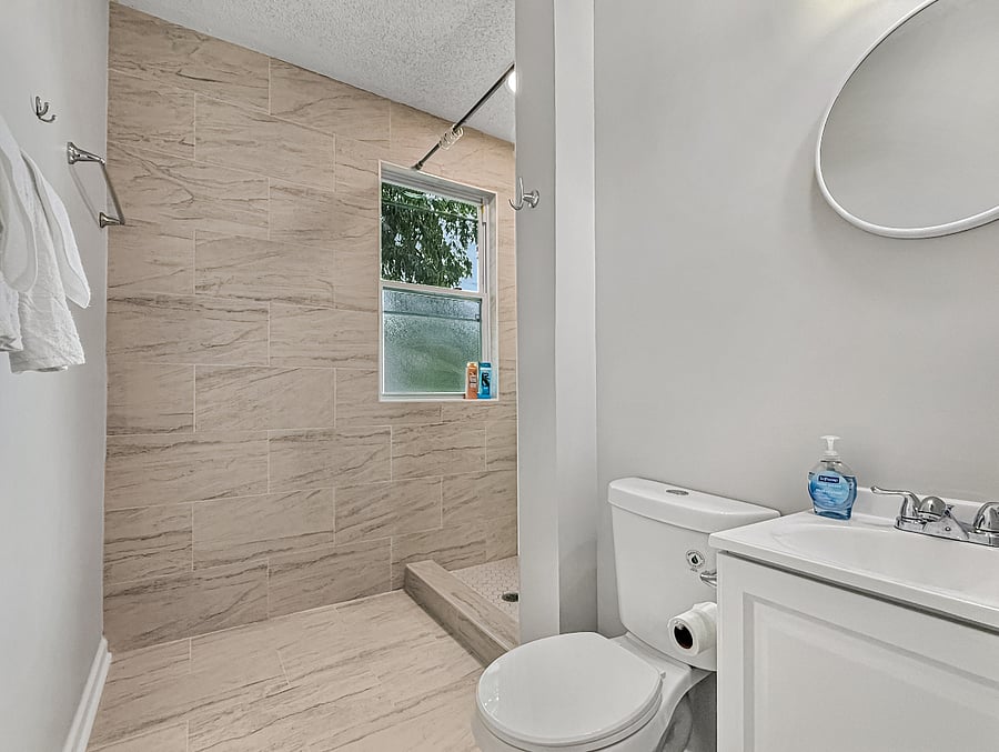 Furnished Finder property 639066_5 photo 8