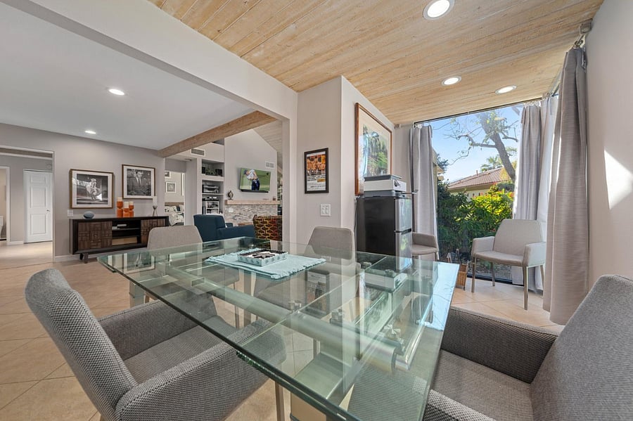 Ding area with alcove & living room view