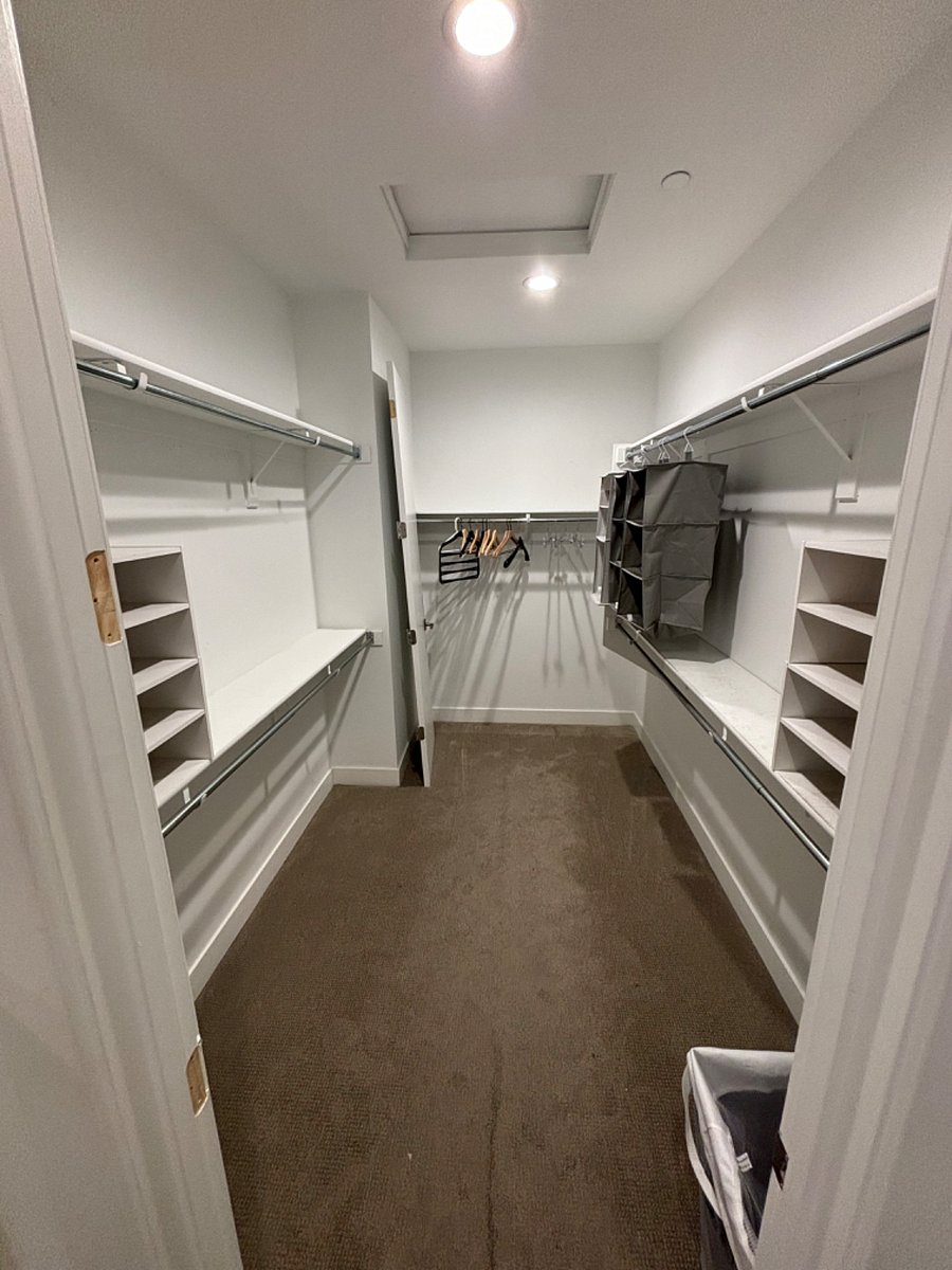 Plenty of space in the master walk-in closet! 