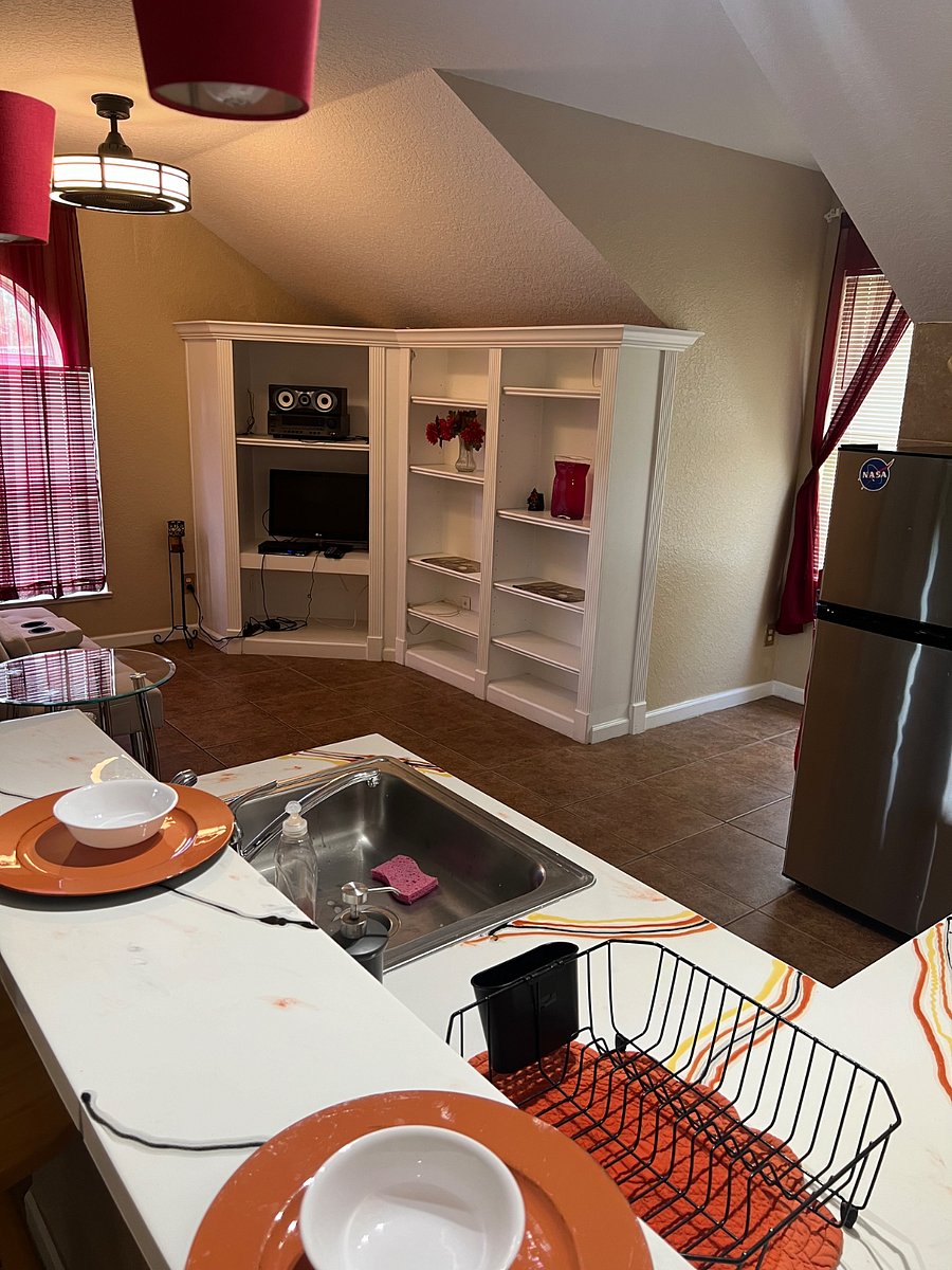Furnished Finder property 639379_1 photo 3