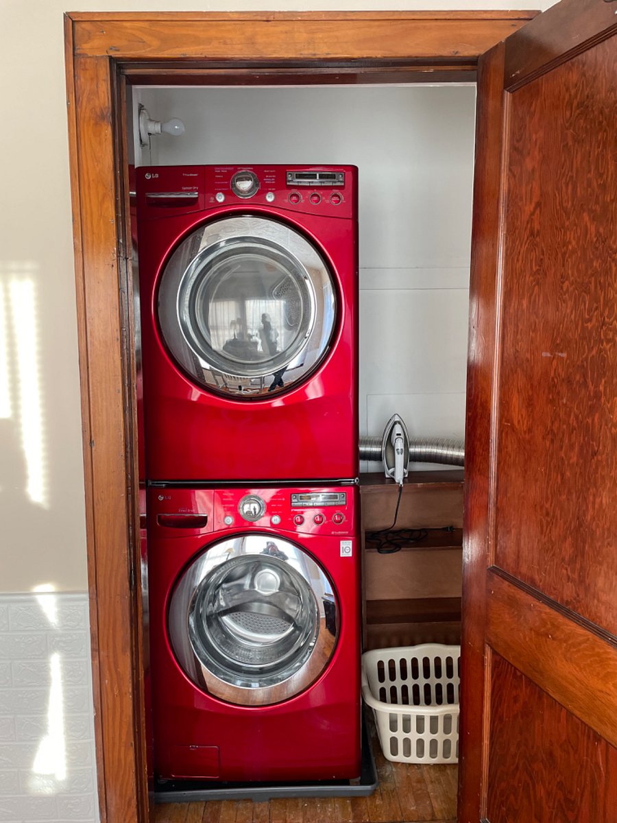 In unit washer and dryer
