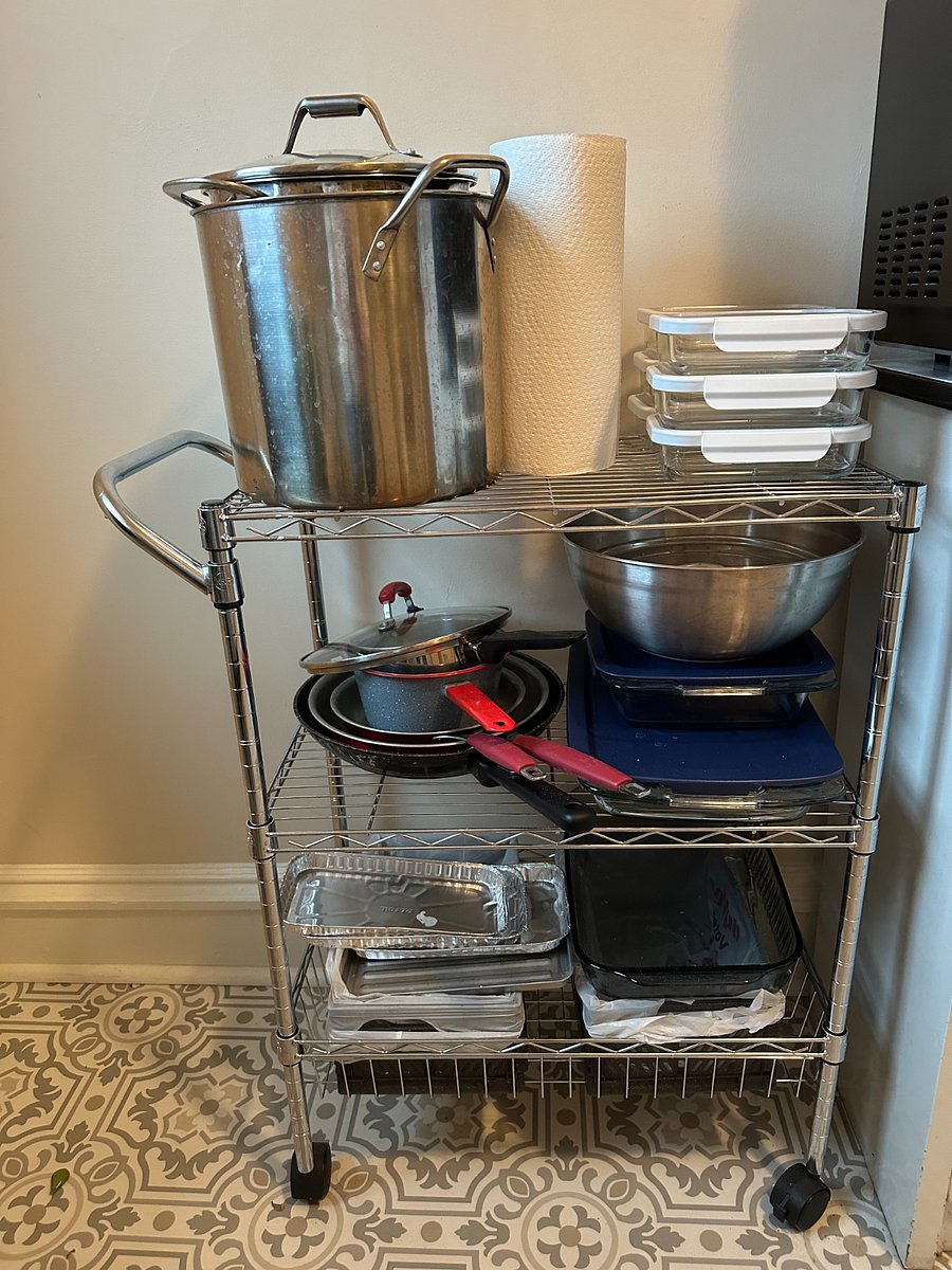 Plenty of cooking supplies most less than a year old, while some are still new!