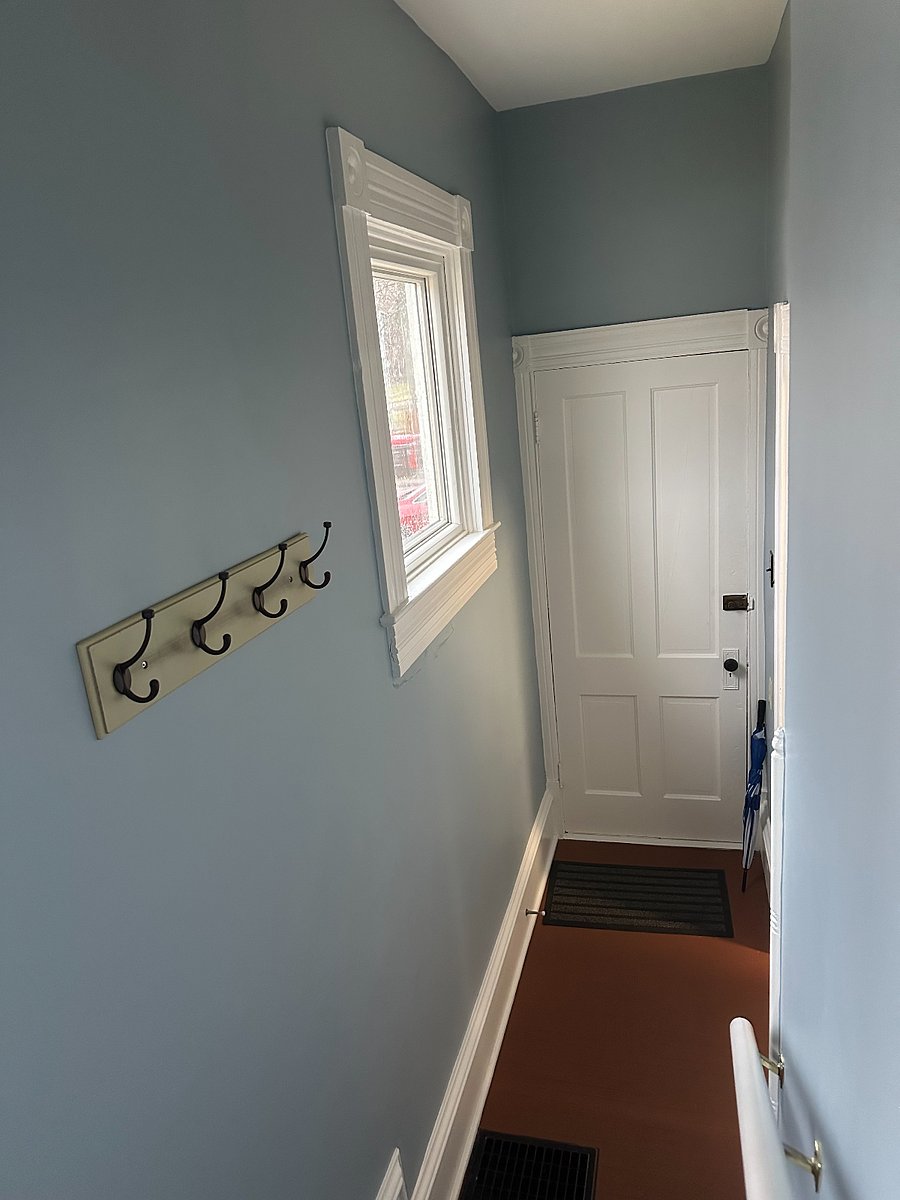 Back door entrance. Free offsite parking for five cars. The unit has its own front and back entrances,