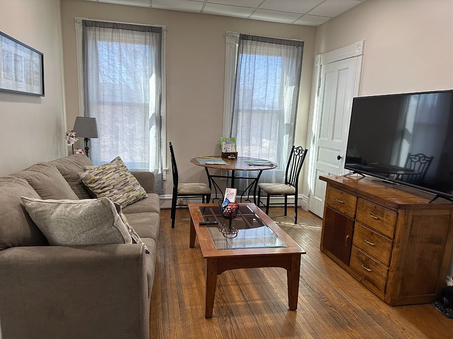 Furnished Finder property 639468_1 photo 4