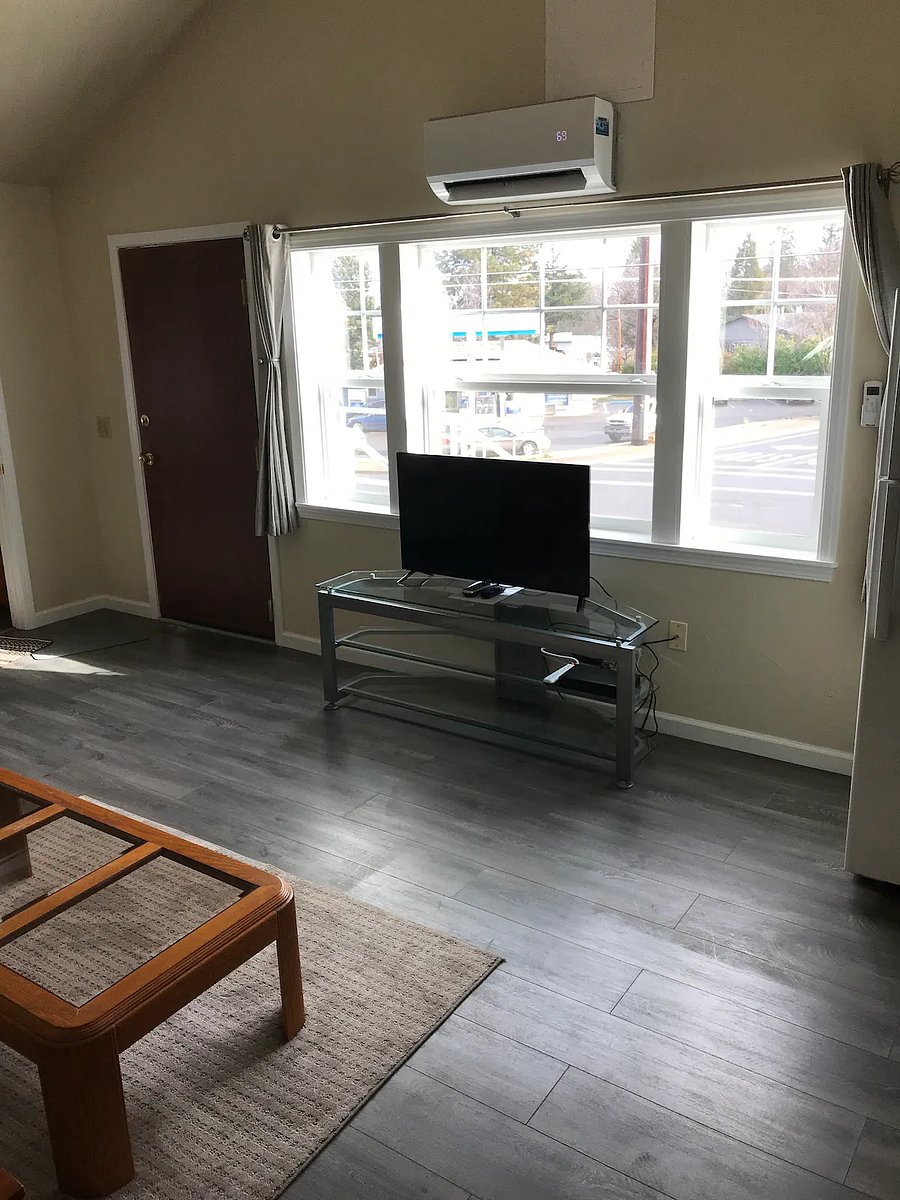 Furnished Finder property 639500_1 photo 6