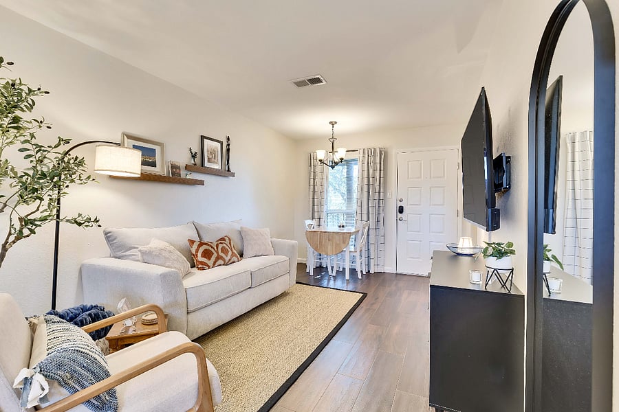 Furnished Finder property 639509_1 photo 21