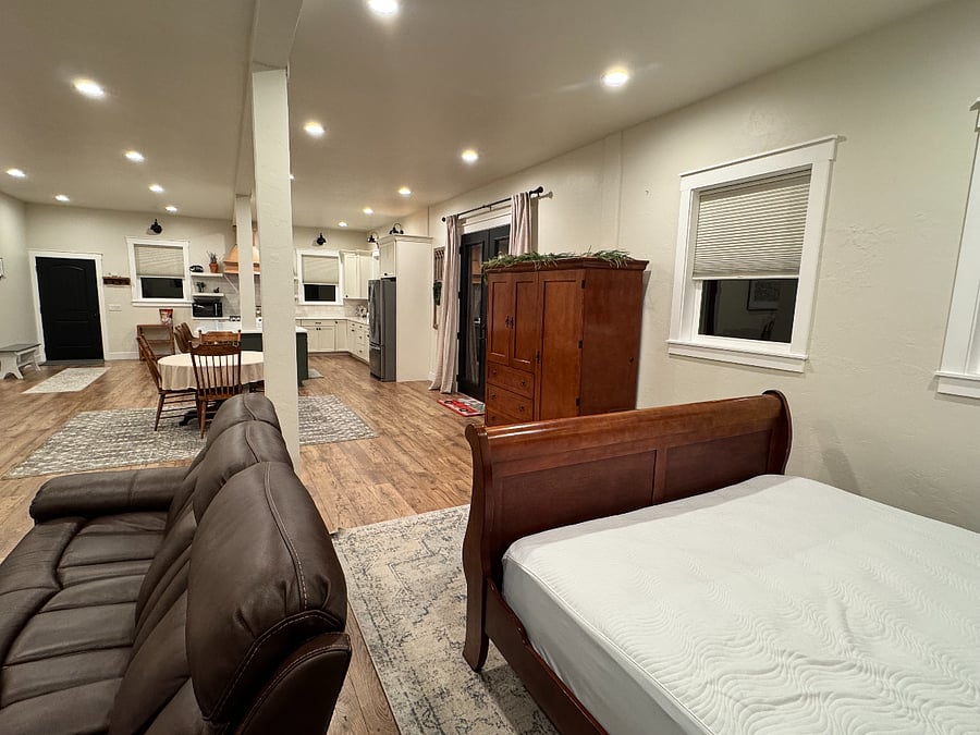 Furnished Finder property 639514_1 photo 4