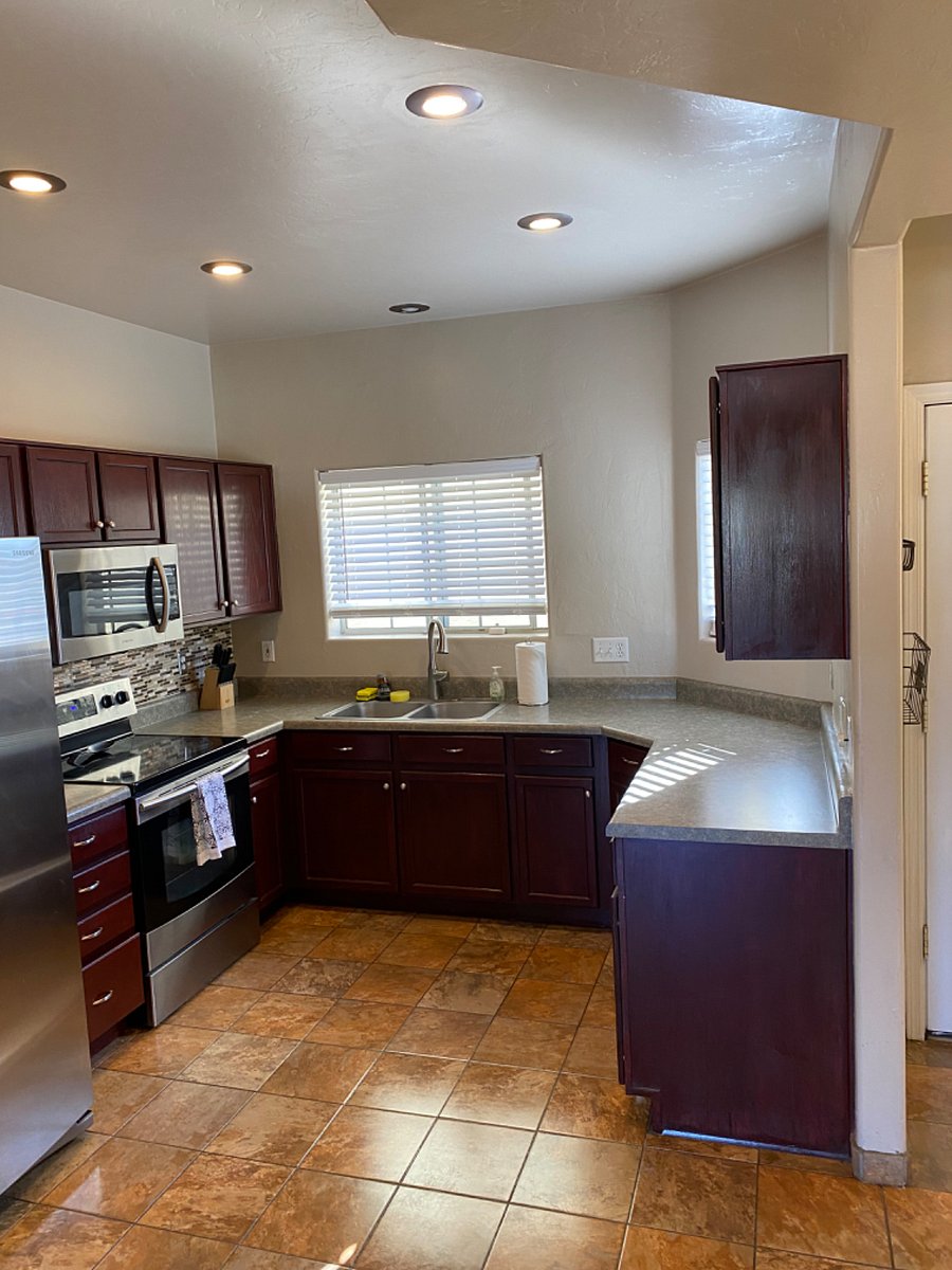 Kitchen thats ready for your next meal!