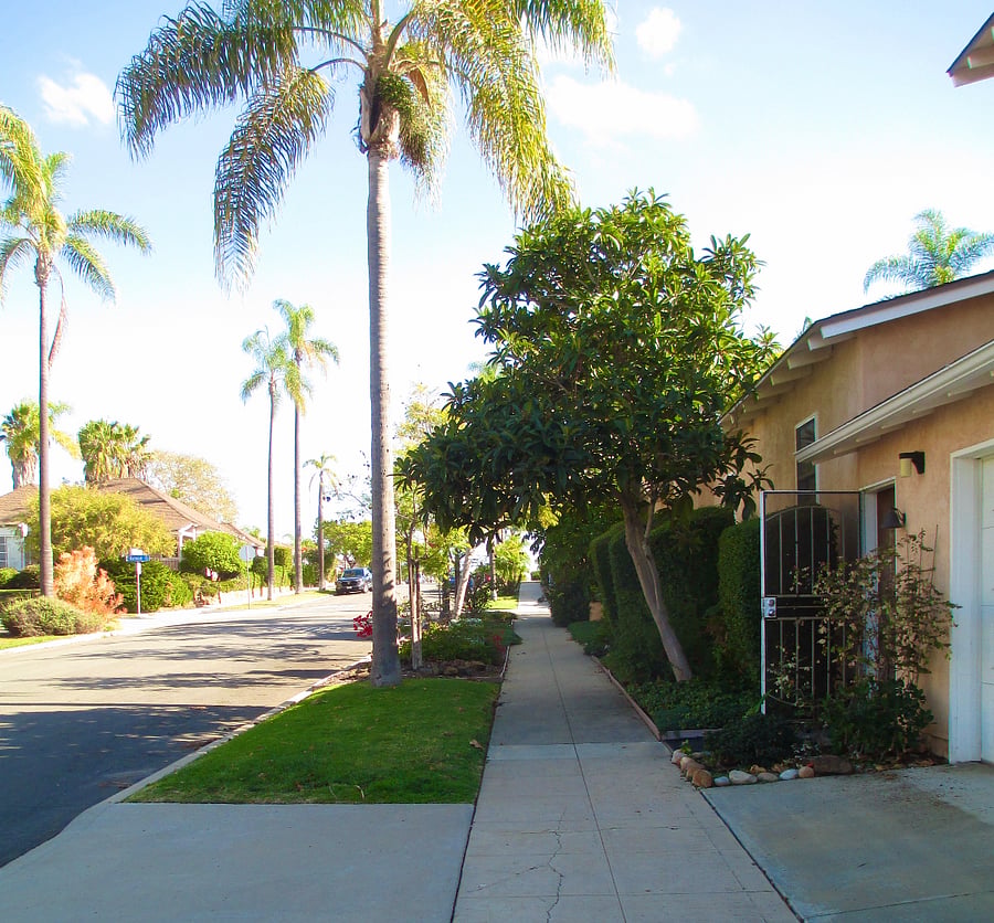 Always plenty of street parking right by your entryway.  