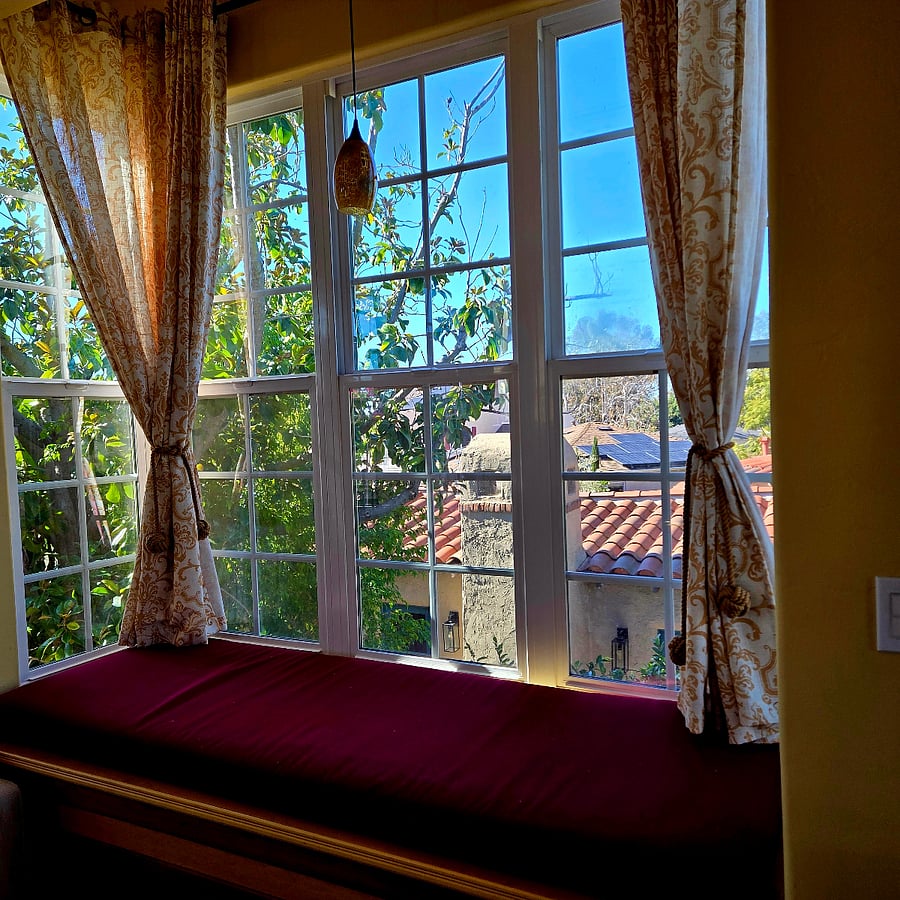 A gorgeous rooftop view on the large window seat!