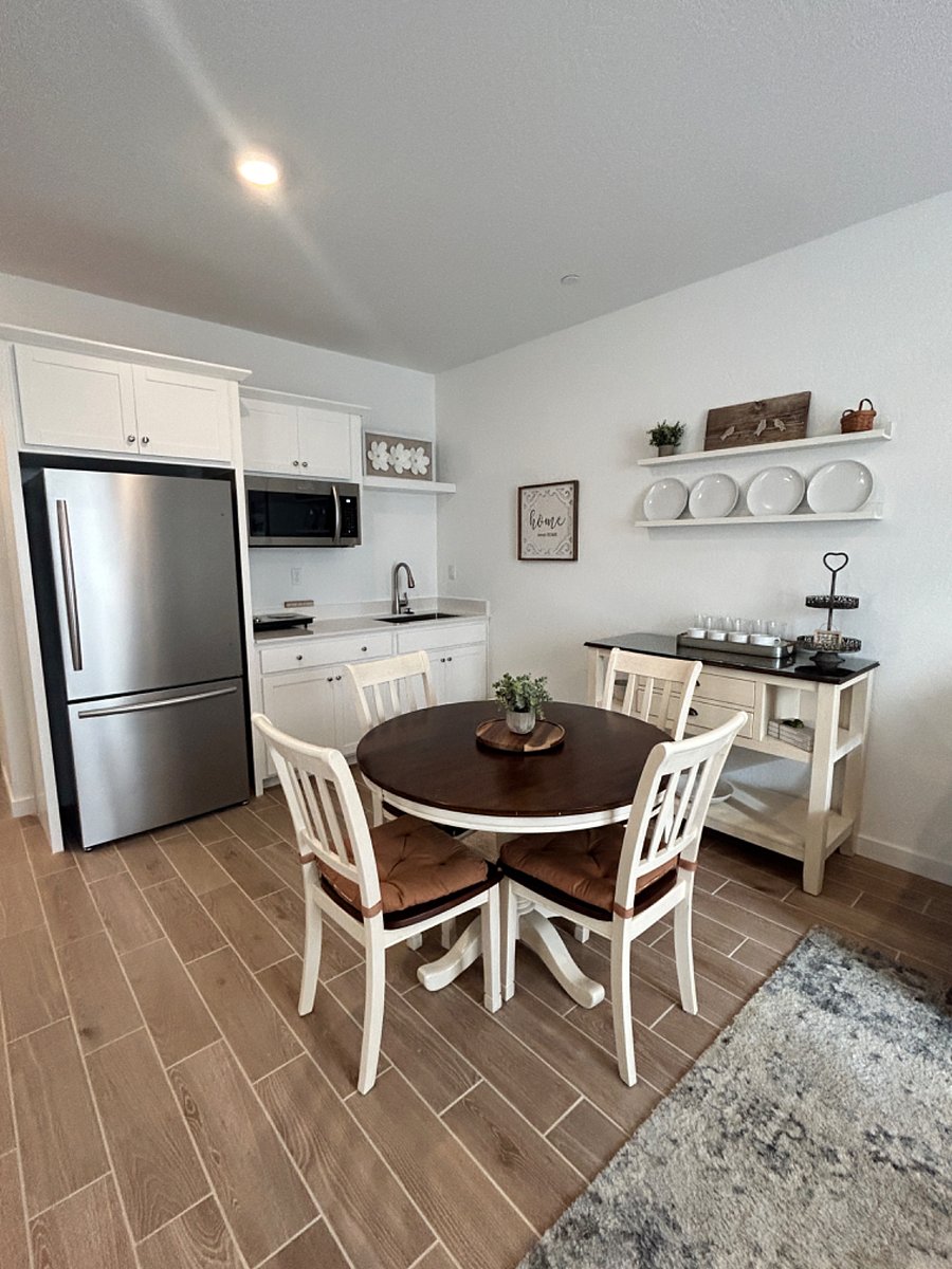 Furnished Finder property 639817_1 photo 4
