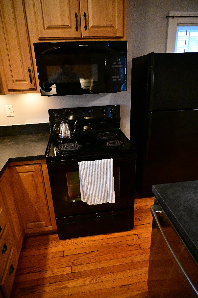 Furnished Finder property 639950_1 photo 12