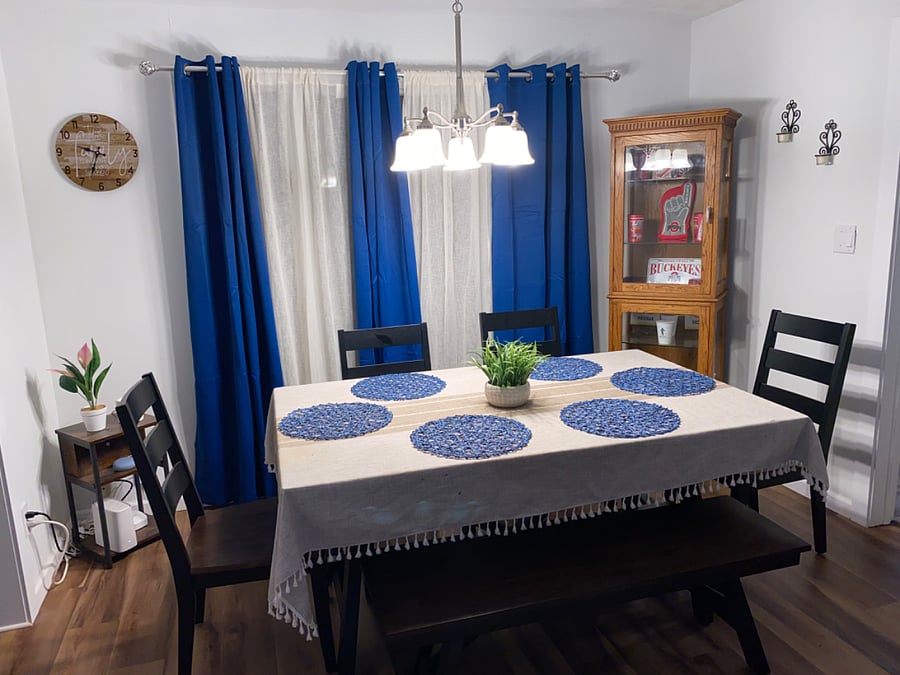 Dining room table