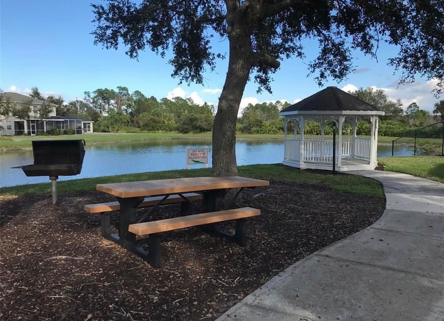 Furnished Finder property 640043_1 photo 16