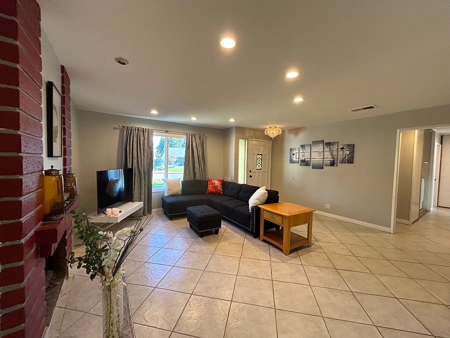 Furnished Finder property 640067_1 photo 3