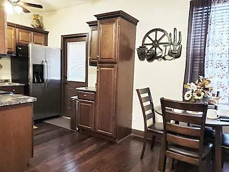 Furnished Finder property 640160_1 photo 7