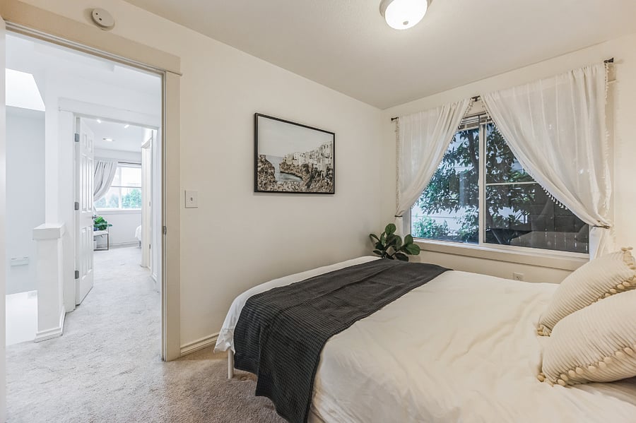 Furnished Finder property 640192_1 photo 9
