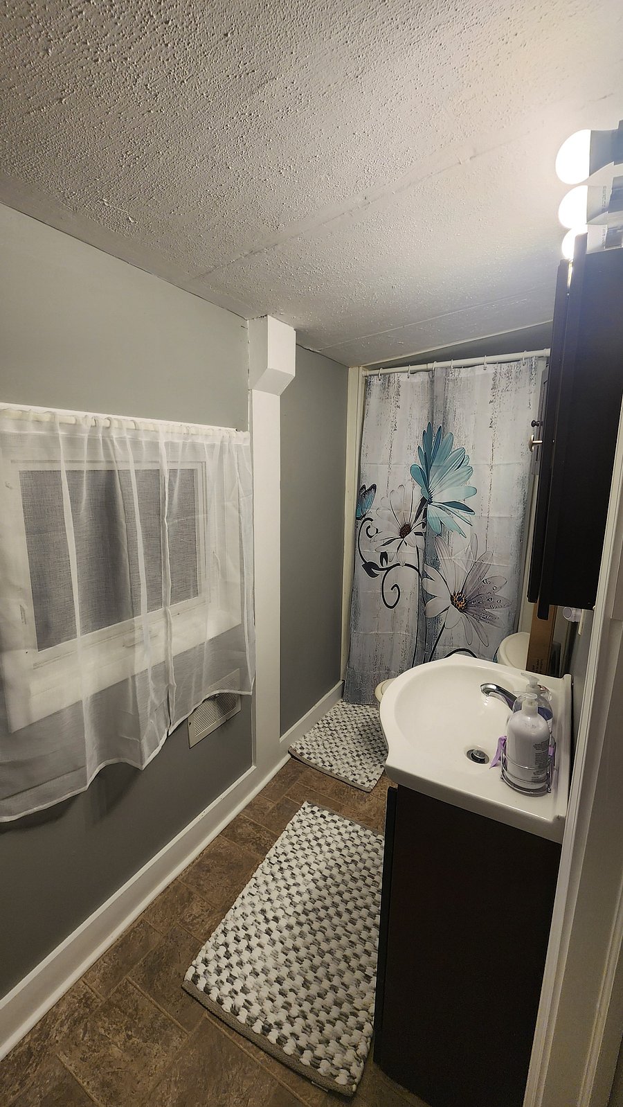 Furnished Finder property 640200_1 photo 14